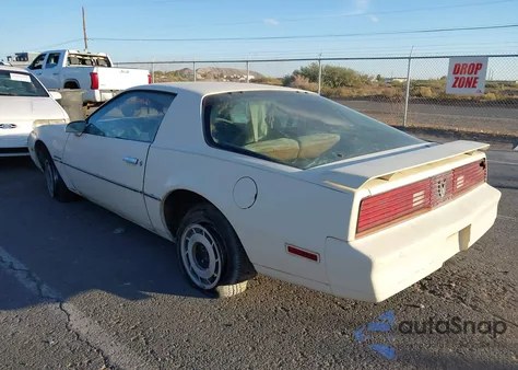1984 Pontiac Firebird из США, поврежденный, VIN 1G2AS8719EL262458